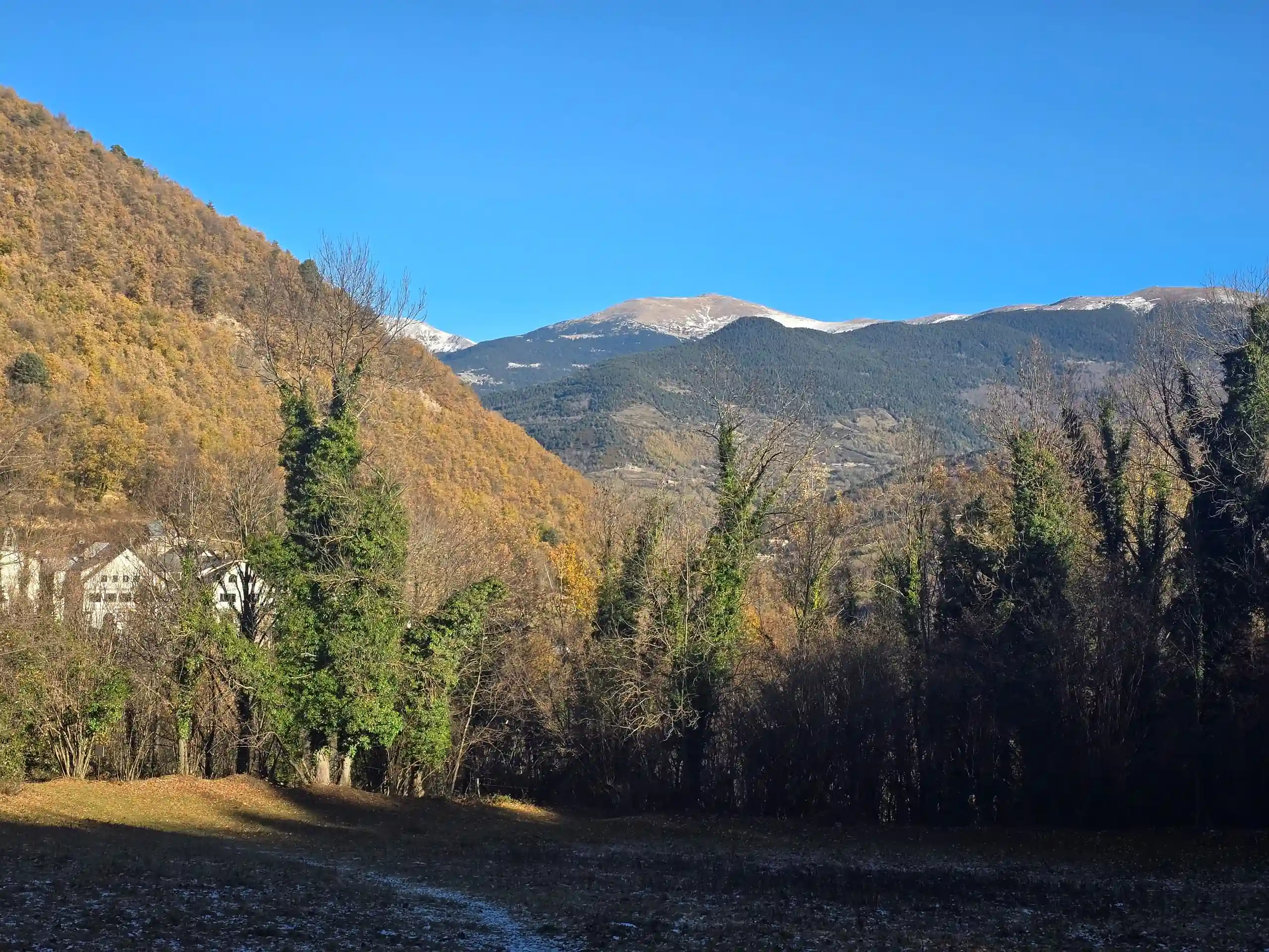 Los pirineos desde el Hotel Angelats